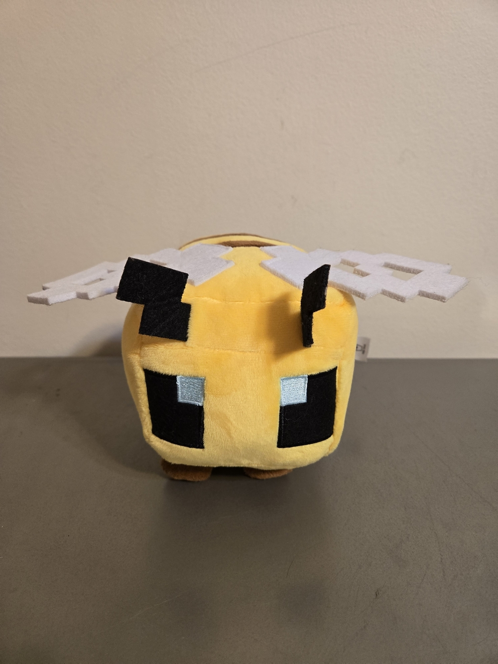 Mattel Mojang Minecraft Bee 8" Plush Toy